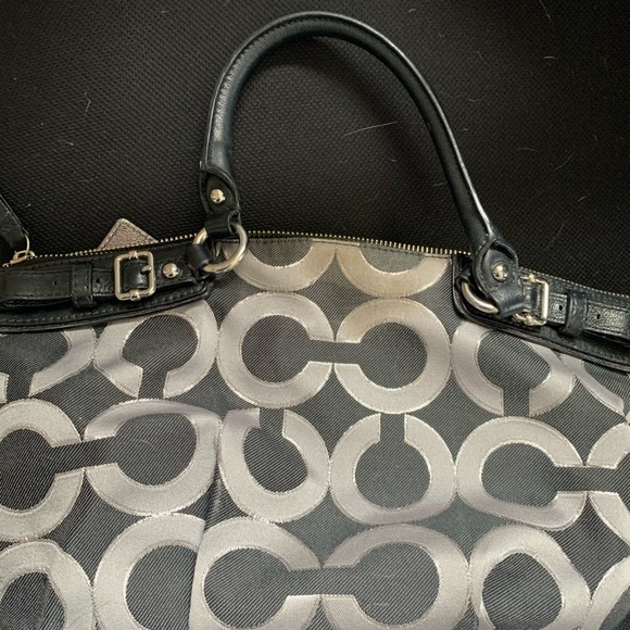 Coach purse - Picture 5 of 5